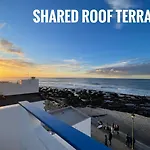 Weybeach1 -shared Terrace,ocean View,sea Frontline Apartment